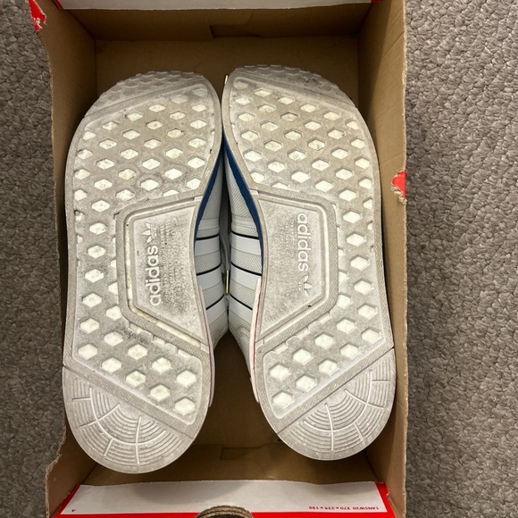 Adidas NMD_R1 - Picture 4 of 6